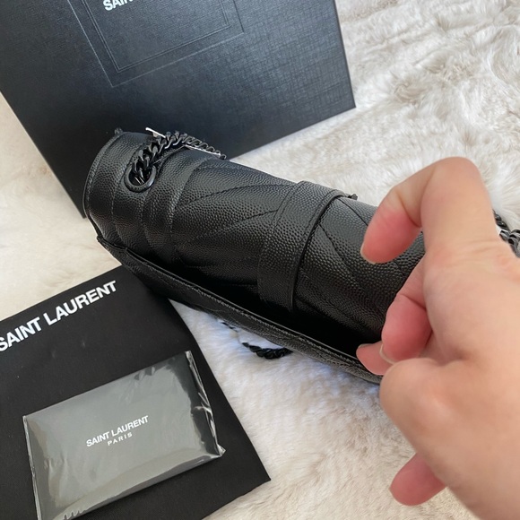 Saint Laurent Small Handbag - Picture 2 of 12